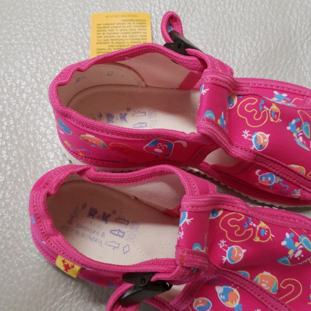 KID'S SHOES FOR HOME ROSE SIZE 11 - Picture 5 of 8